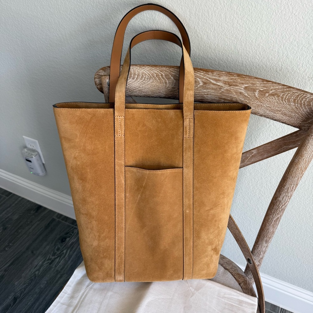 Sezane the tote in suede
